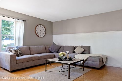 59 Buckingham Dr, Jackson Twp NJ 08527-2639 exterior