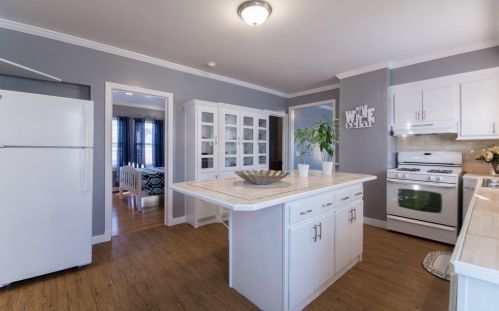 135 Cedar St, New Bedford MA 02740-4312 exterior