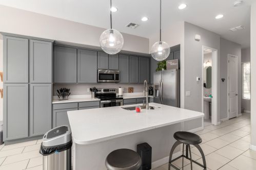 3022 33rd Pl, Phoenix AZ  85018 exterior