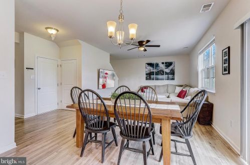 618 Schaeffer Ave, West Deptford NJ 08096-6631 exterior