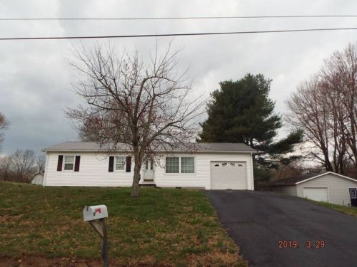 241 Guess Dr, Marion KY  42064-1248 exterior