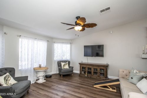 3023 34th St, Phoenix AZ  85018-6901 exterior