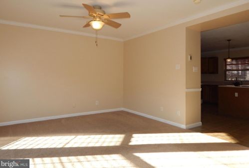 518 Galahad Ct, West Deptford, NJ 08051-2266