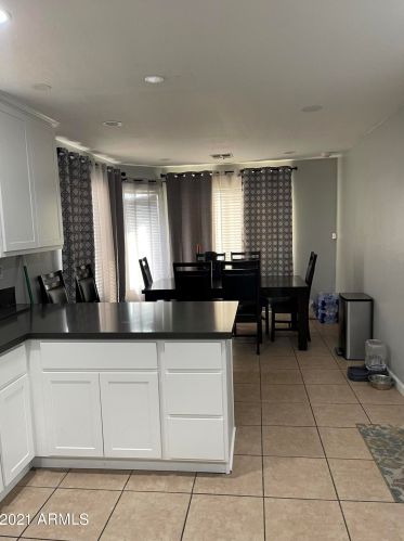 3629 73 Dr, Phoenix AZ 85033-3805 exterior