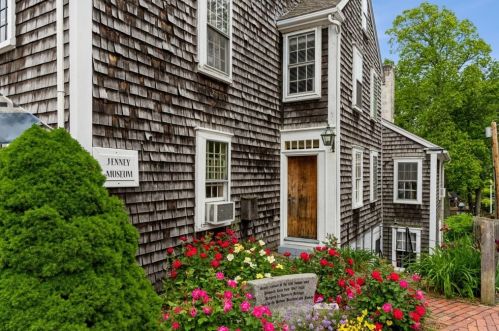 15 Margerie St, Plymouth MA 02360-3946 exterior