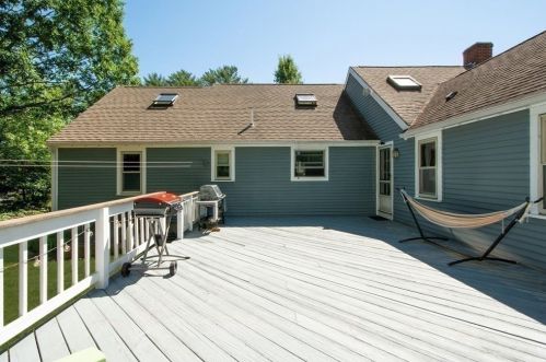 8 Euclids Way, Plymouth MA  02360-4226 exterior