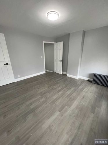 398 Forest St, Kearny NJ 07032-3416 exterior