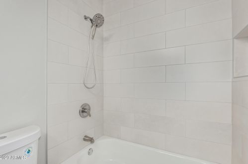 3116 37 Dr, Phoenix AZ 85053-3735 exterior