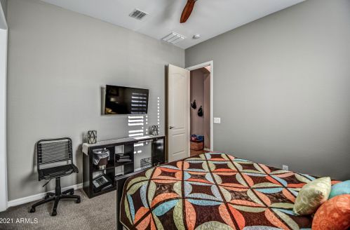 7911 30th Way, Phoenix AZ 85016-8927 exterior