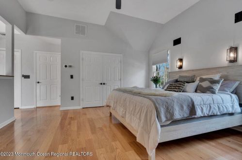 130 Rumson Pl, Little Silver NJ  07739-1044 exterior