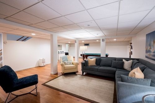 33 Franklin Rodgers Rd, Hingham MA 02043-2665 exterior