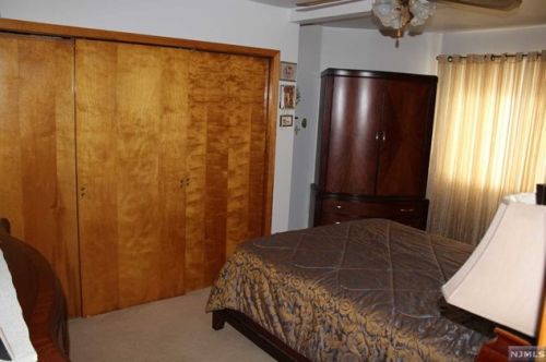 57 New Lawn Ave, Kearny NJ 07032-2207 exterior