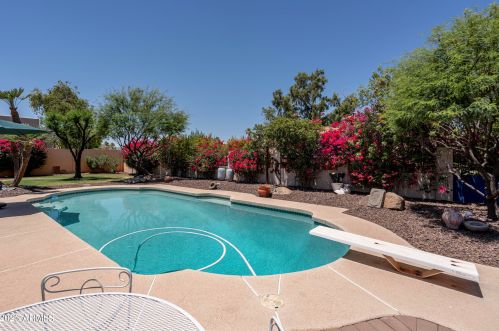 3412 Dunlap Ave, Phoenix AZ 85020-3024 exterior