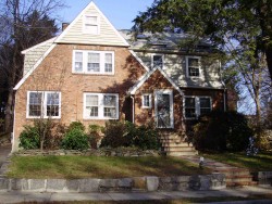 23 Lombard St, Newton, MA 02458-2513