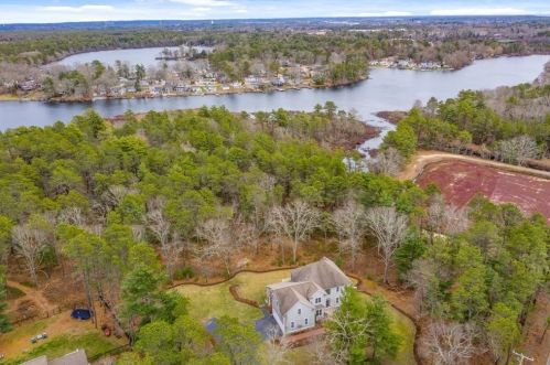91 Maple Springs Rd, Wareham, MA 02571-1202