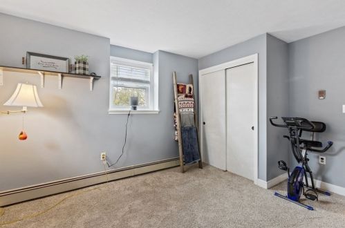 105 Hall Dr, Hingham MA 02061-1813 exterior