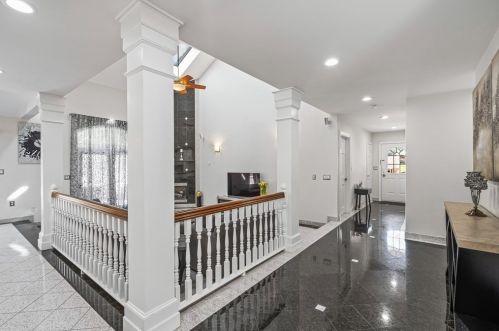 18 Francis St, North Reading MA 01864-3121 exterior