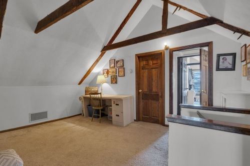 3 Hillsboro St, Quincy MA 02169-8913 exterior