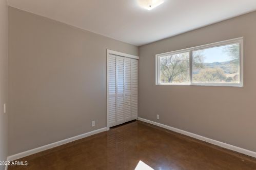 1612 Euclid Ave, Phoenix AZ 85042-8122 exterior