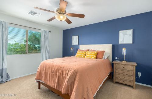 1735 Desperado Way, Phoenix AZ  85085-6329 exterior