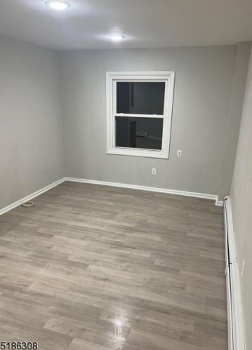 703 Elm St, Kearny, NJ 07032-3767