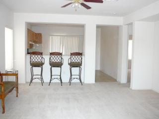 2553 Leighton Ave, Henderson NV  89052-6538 exterior