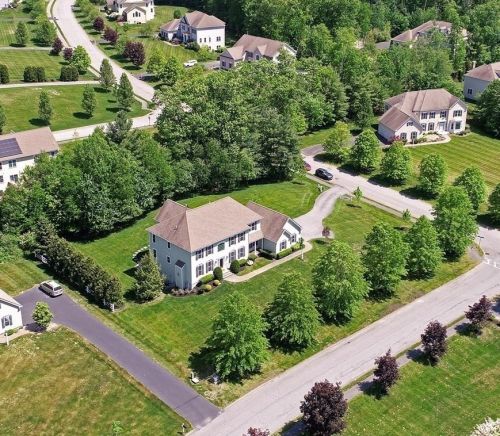 119 Canterbury Hill Rd, Acton, MA 01720-4923