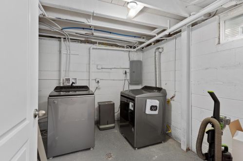 2944 Strong St, Hammond IN  46322-1259 exterior