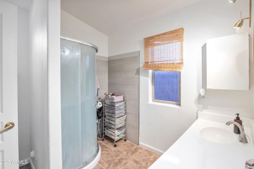 8002 26th St, Phoenix AZ  85042-7056 exterior