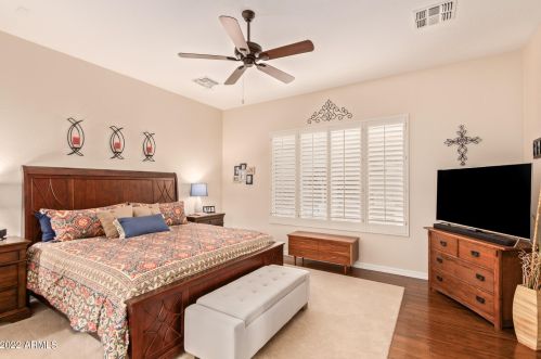 40425 Chase Oaks Way, Phoenix AZ 85086-1888 exterior