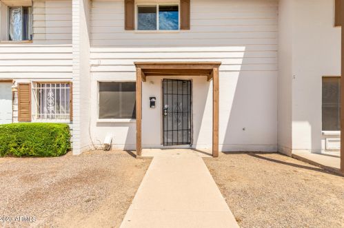 4610 71st Ln, Phoenix AZ  85033-1411 exterior