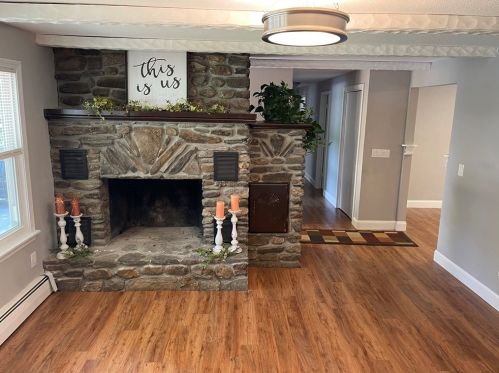 19 Brookfield Rd, North Brookfield MA  01535-1315 exterior