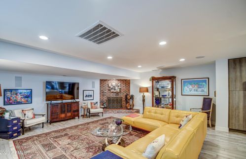 5674 12 St, Phoenix AZ exterior