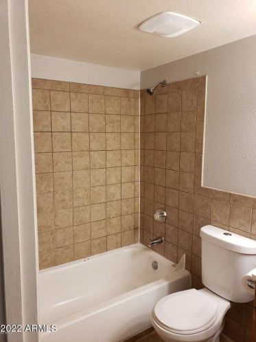 4017 45th St, Phoenix AZ  85040-2017 exterior