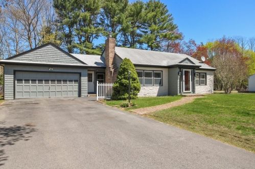46 Norlen Park, East Bridgewater, MA 02324-2231