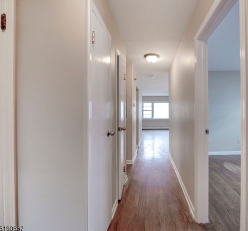 17 Jeraldo St, Belleville NJ 07109-1035 exterior