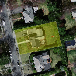 17 Ferncroft Rd, Newton MA 02468-1213 aerial view