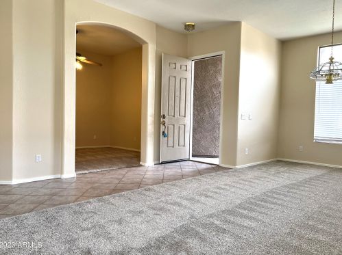 9409 Elm St, Phoenix AZ  85037-1007 exterior