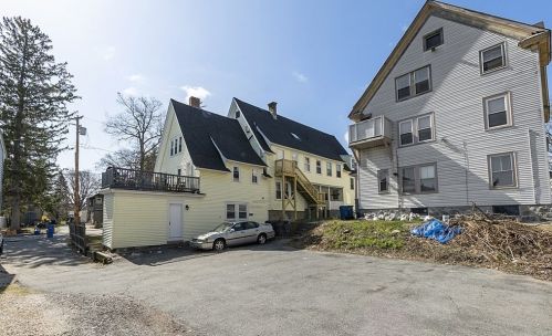 169 Ferry St, Lawrence, MA 01841-1327