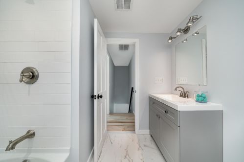 15 Sidney Rd, Harwich MA  02645-1223 exterior