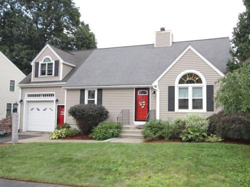 6 Eleanor Dr, Worcester, MA 01605-1072