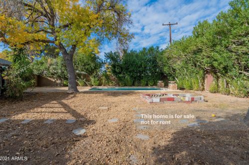 4016 Edgemont Ave, Phoenix AZ 85008-1512 exterior