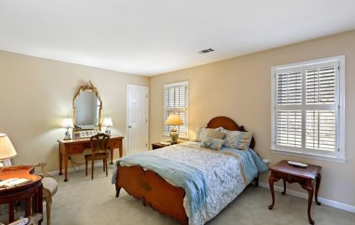 1266 Mile Post Dr, Atlanta GA 30338-4710 exterior