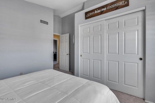 2145 Cathedral Rock Dr, Phoenix AZ 85048-8909 exterior