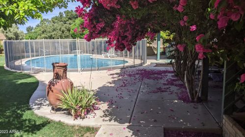 4202 55 Pl, Phoenix AZ exterior