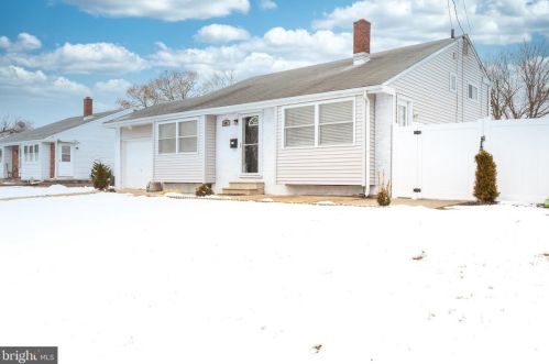 632 Helena Ave, West Deptford, NJ 08051-1208