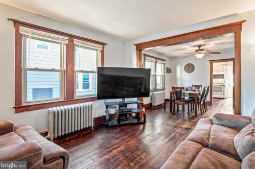 23 Watkins Ave, West Deptford NJ  08096-1235 exterior