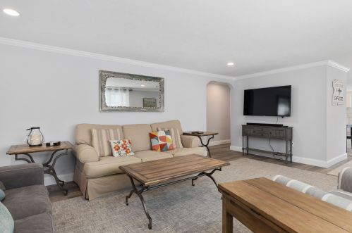 432 Sam Ryder Rd, Chatham MA 02633-1538 exterior