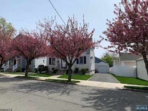 32 Maier St, Belleville NJ  07109-2041 exterior