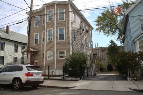 55 Spencer Ave, Chelsea MA  02150-3023 exterior